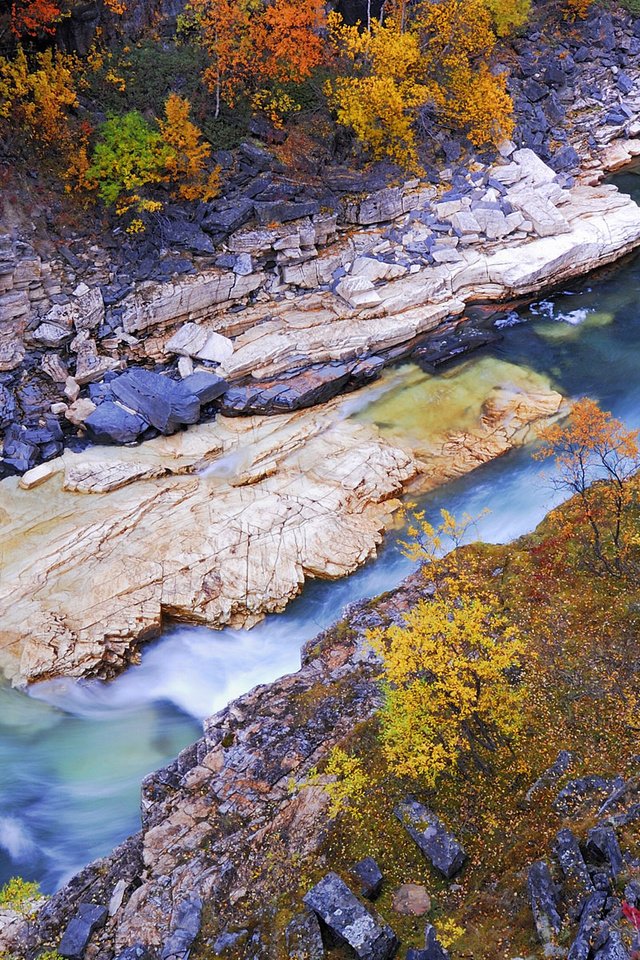 Обои река, осень, швеция, river, autumn, sweden разрешение 1920x1200 Загрузить