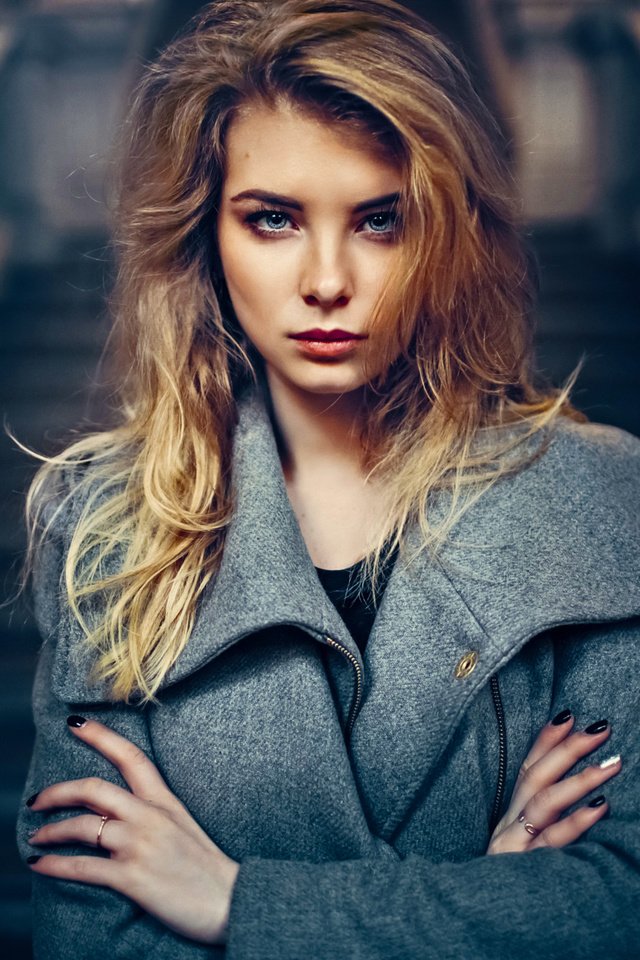 Обои девушка, блондинка, портрет, модель, длинные волосы, ирина попова, girl, blonde, portrait, model, long hair, irina popova разрешение 2048x1280 Загрузить