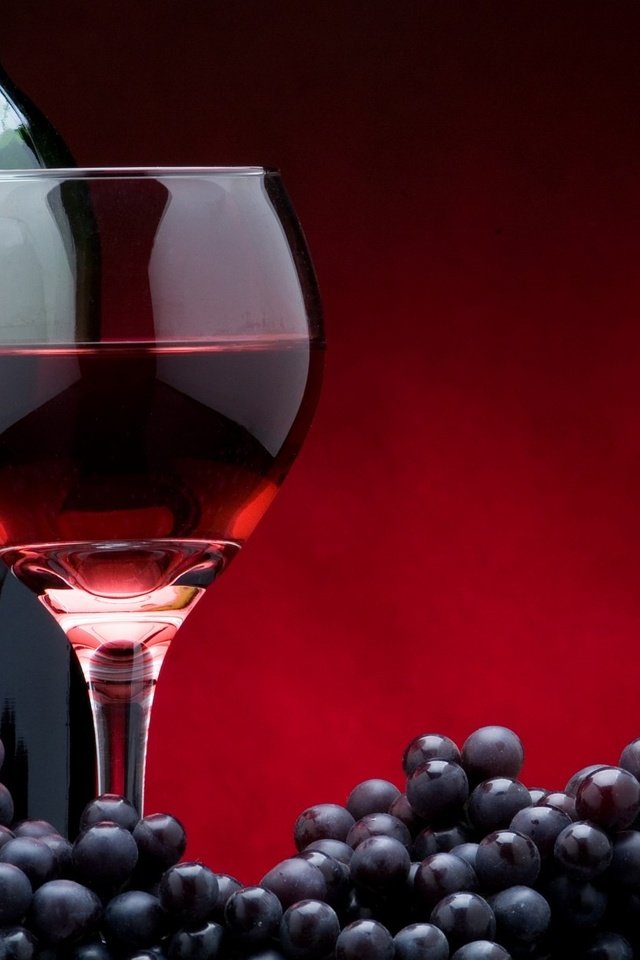 Обои виноград, бокал, вино, бутылка, красное вино, grapes, glass, wine, bottle, red wine разрешение 1920x1230 Загрузить