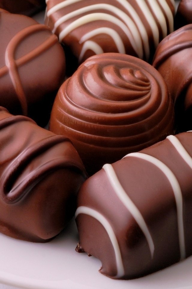 Обои конфеты, шоколад, тарелка, шоколадные конфеты, candy, chocolate, plate, chocolates разрешение 1920x1200 Загрузить