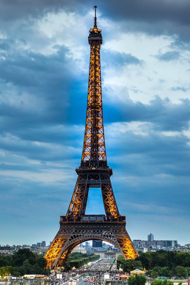 Обои пейзаж, город, париж, франция, эйфелева башня, landscape, the city, paris, france, eiffel tower разрешение 2048x1152 Загрузить