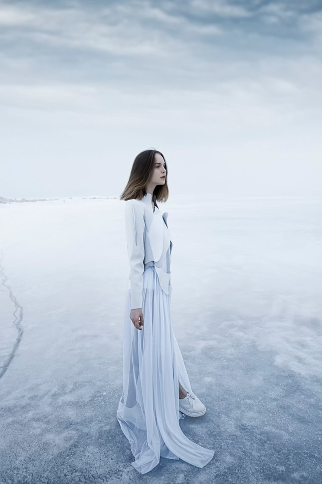 Обои девушка, платье, лёд, холод, tatiana mertsalova, ариадна, girl, dress, ice, cold, ariadna разрешение 2048x1367 Загрузить