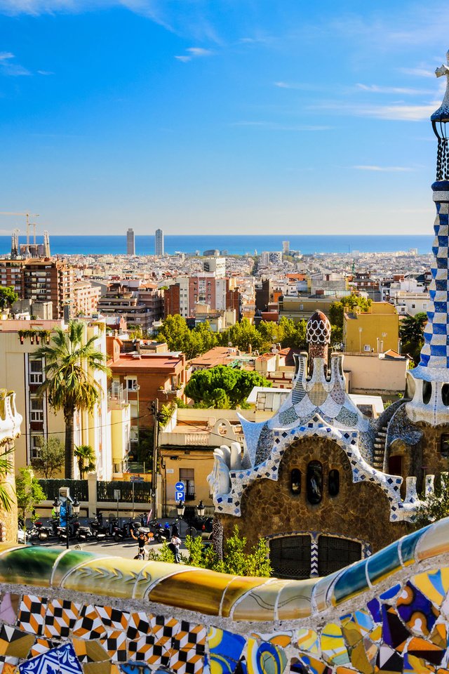Обои город, испания, барселона, парк гуэль - гауди, the city, spain, barcelona, park güell - gaudí разрешение 2880x1800 Загрузить