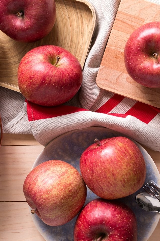 Обои фрукты, яблоки, плоды, fruit, apples разрешение 2048x1365 Загрузить