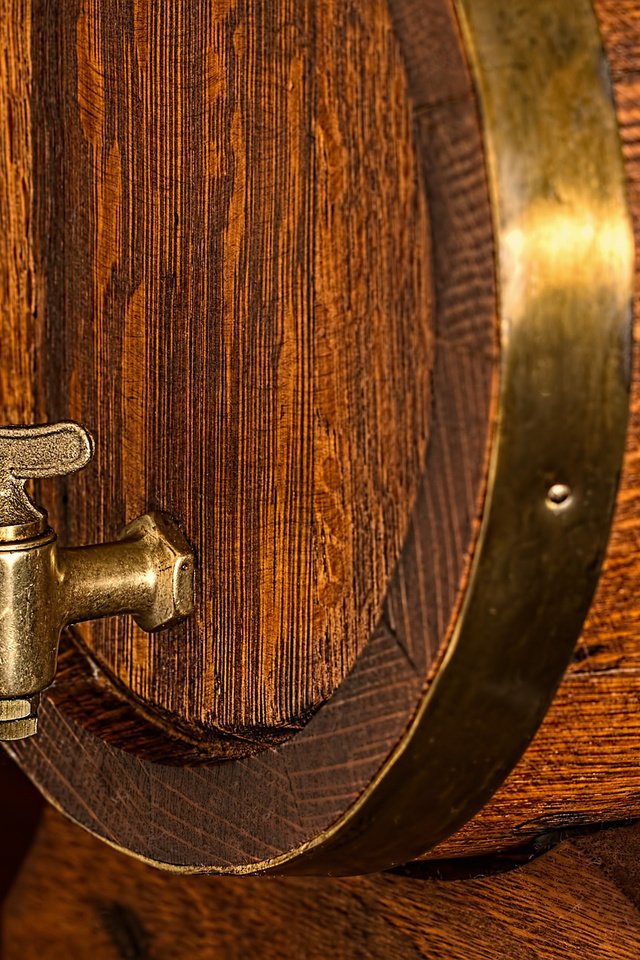 Обои пиво, бочка, метал, дерева, beer barrel, beer, barrel, metal, wood разрешение 1920x1280 Загрузить