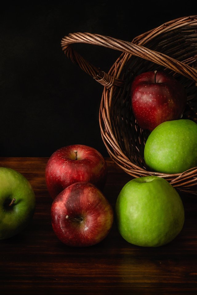 Обои фрукты, яблоки, красные, зеленые, плоды, корзинка, натюрморт, fruit, apples, red, green, basket, still life разрешение 4928x3060 Загрузить