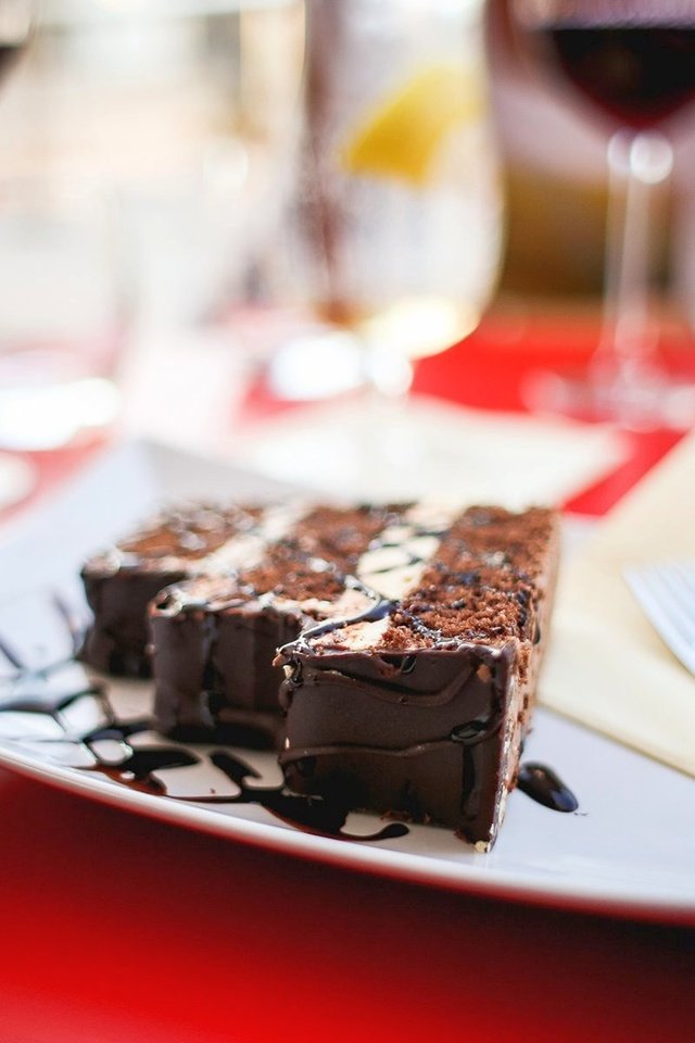 Обои шоколад, сладкое, тарелка, пирожное, chocolate, sweet, plate, cake разрешение 1920x1200 Загрузить