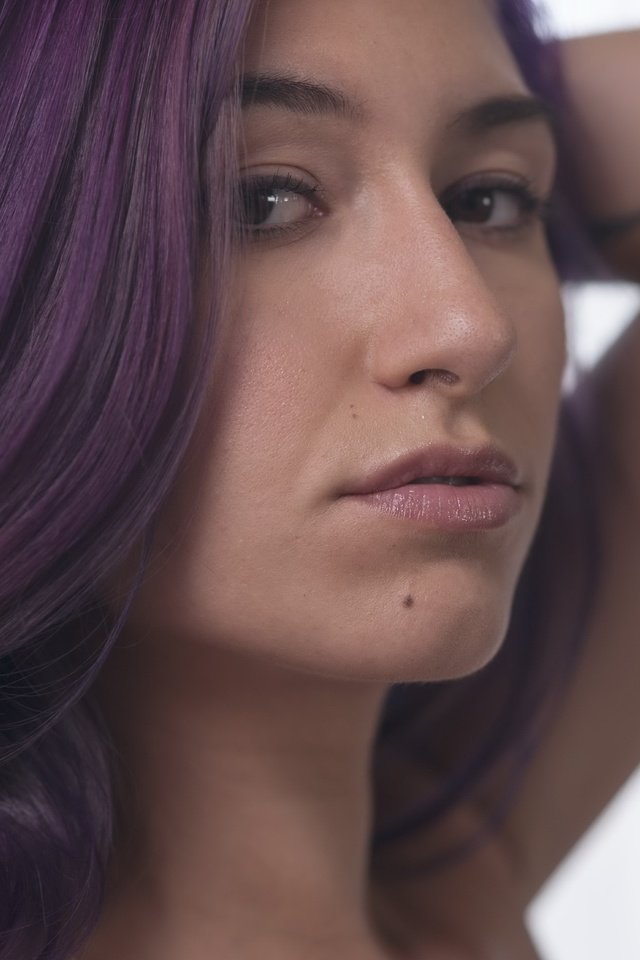 Обои девушка, модель, moon, фиолетовые волосы, girl, model, purple hair разрешение 4256x2832 Загрузить