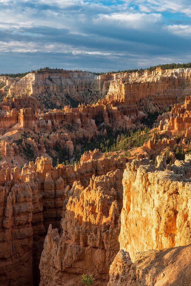 Обои небо, каньон, брайс каньон национальный парк, the sky, canyon, bryce canyon national park разрешение 7293x4133 Загрузить