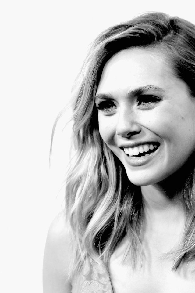 Обои улыбка, взгляд, чёрно-белое, актриса, элизабет олсен, smile, look, black and white, actress, elizabeth olsen разрешение 2048x1450 Загрузить