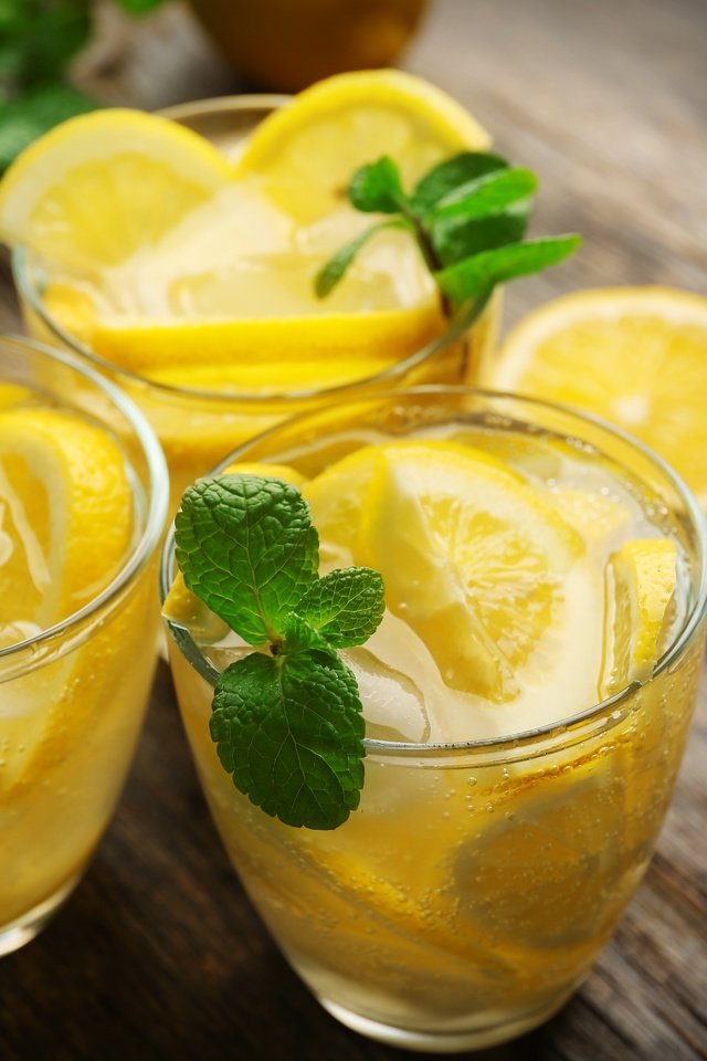 Обои мята, напиток, фрукты, лимон, цитрус, стаканы, лимонад, mint, drink, fruit, lemon, citrus, glasses, lemonade разрешение 5760x3840 Загрузить