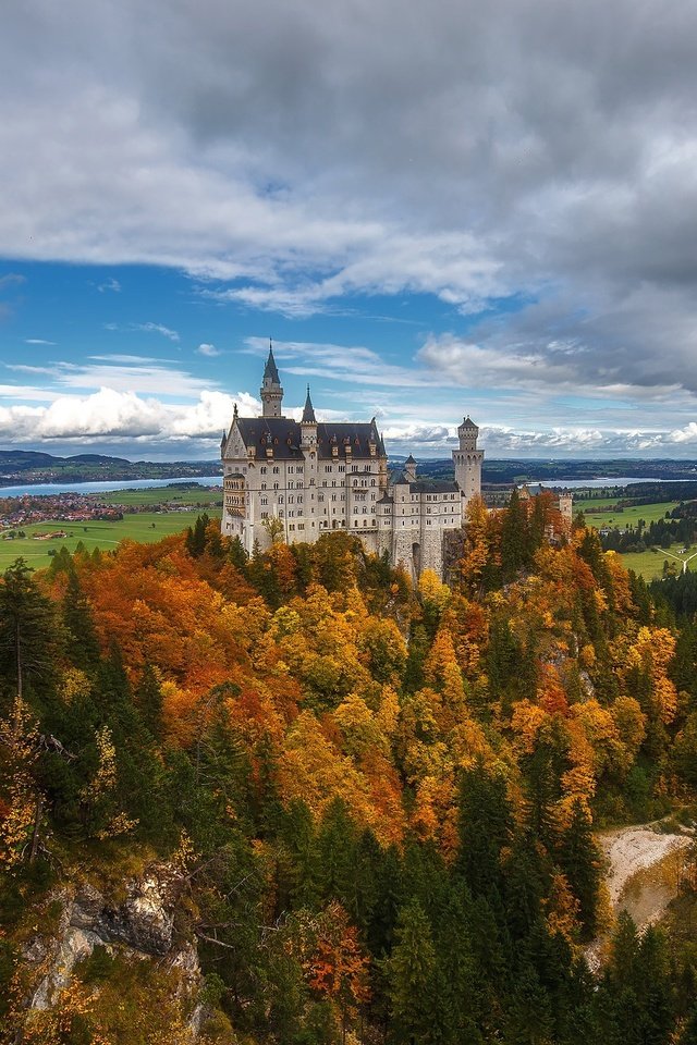 Обои осень, германия, бавария, замок нойшванштайн, autumn, germany, bayern, neuschwanstein castle разрешение 2000x1333 Загрузить