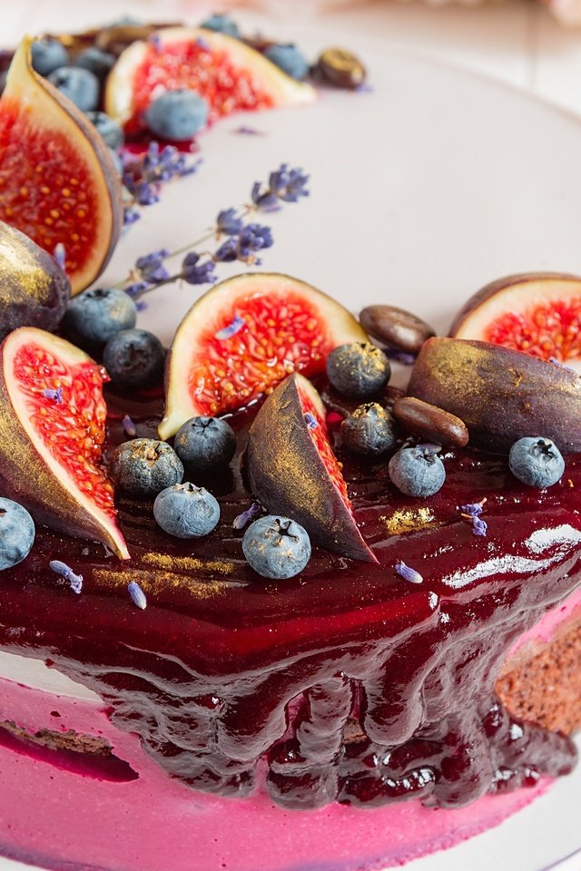 Обои лаванда, ягоды, черника, сладкое, торт, десерт, инжир, lavender, berries, blueberries, sweet, cake, dessert, figs разрешение 4650x3100 Загрузить