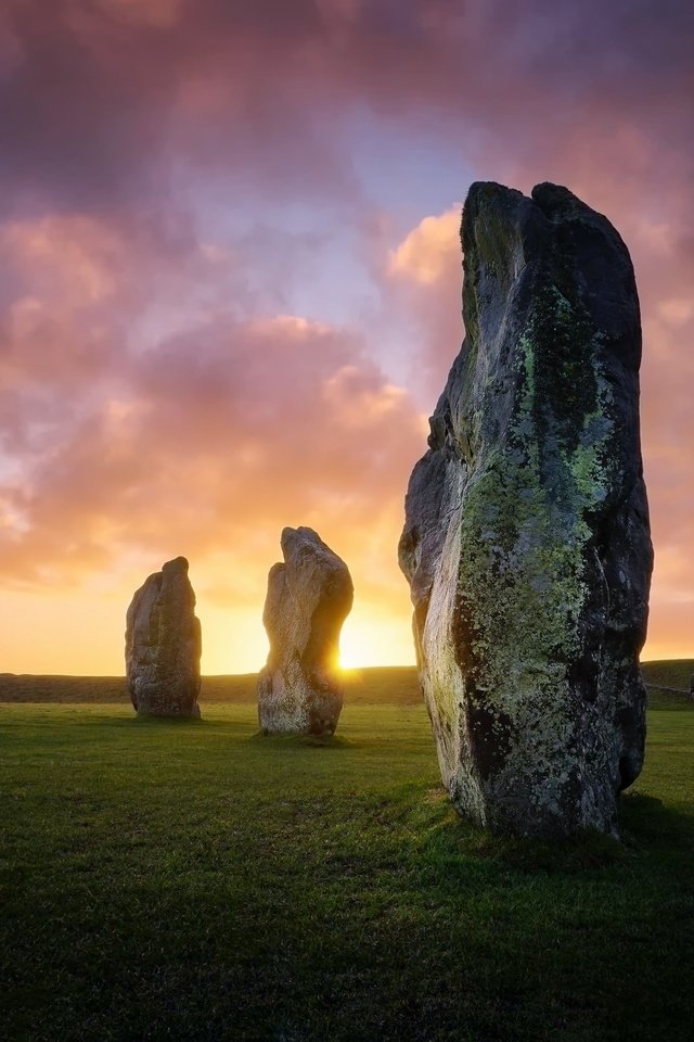 Обои небо, joe davies, эйвбери, облака, avebury, камни, пейзаж, восход солнца, шотландия, соединенное королевство, уилтшир, the sky, clouds, stones, landscape, sunrise, scotland, united kingdom, wiltshire разрешение 2048x1536 Загрузить