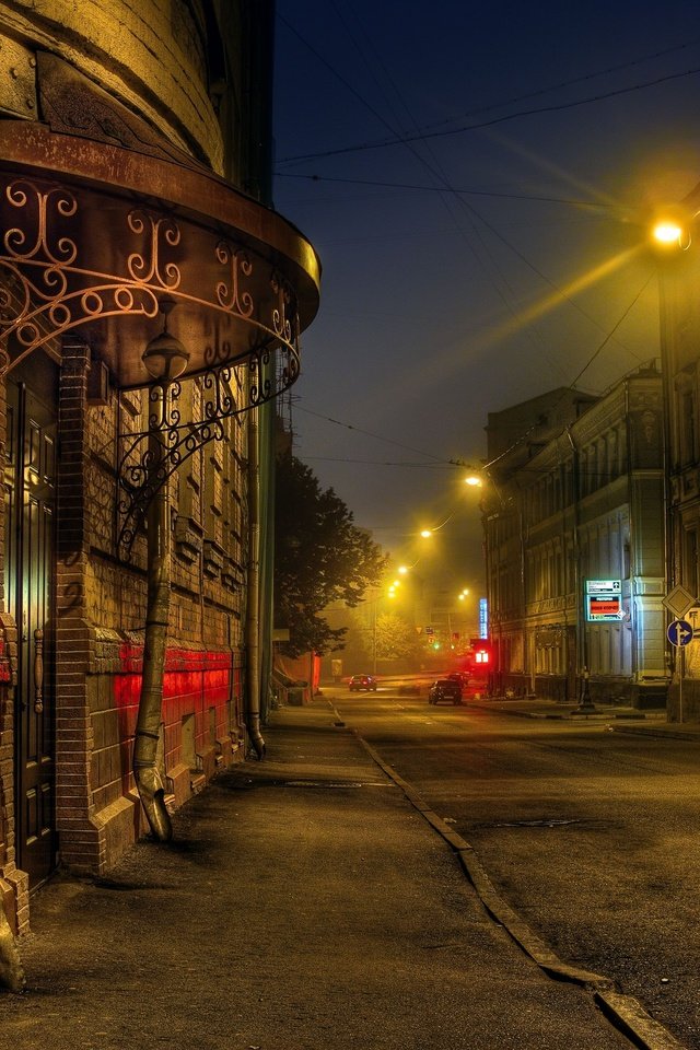 Обои дорога, ночь, фонари, москва, улица, дом, россия, hdr, road, night, lights, moscow, street, house, russia разрешение 4000x3000 Загрузить