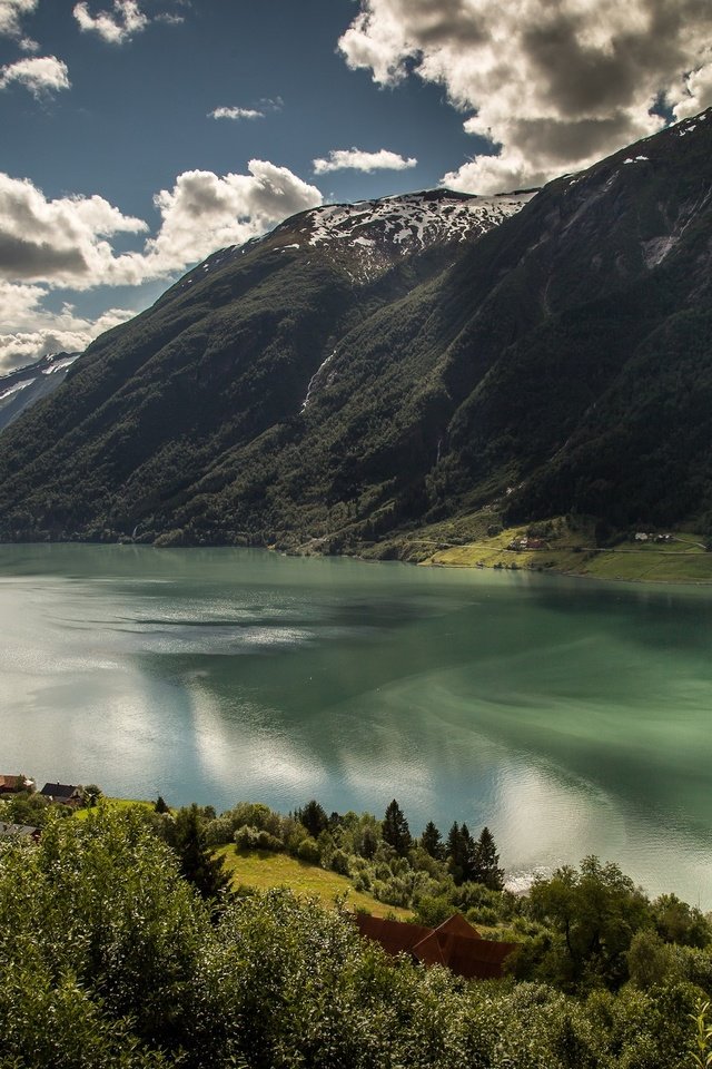 Обои облака, горы, природа, пейзаж, залив, норвегия, фьорд, согне-фьорд, clouds, mountains, nature, landscape, bay, norway, the fjord разрешение 2048x1365 Загрузить