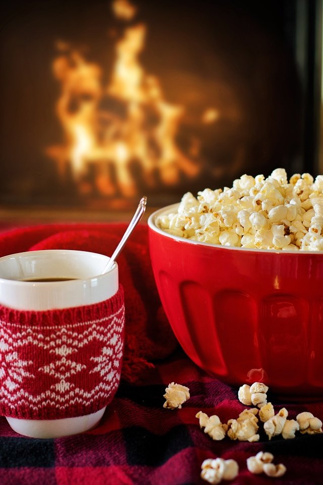 Обои кофе, кружка, камин, чашка, чай, попкорн, чай.камин, coffee, mug, fireplace, cup, tea, popcorn, tea.fireplace разрешение 5760x3840 Загрузить