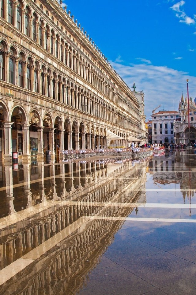 Обои отражение, собор, венеция, италия, дворец, doges palace, st. marks basilica, reflection, cathedral, venice, italy, palace разрешение 1920x1280 Загрузить