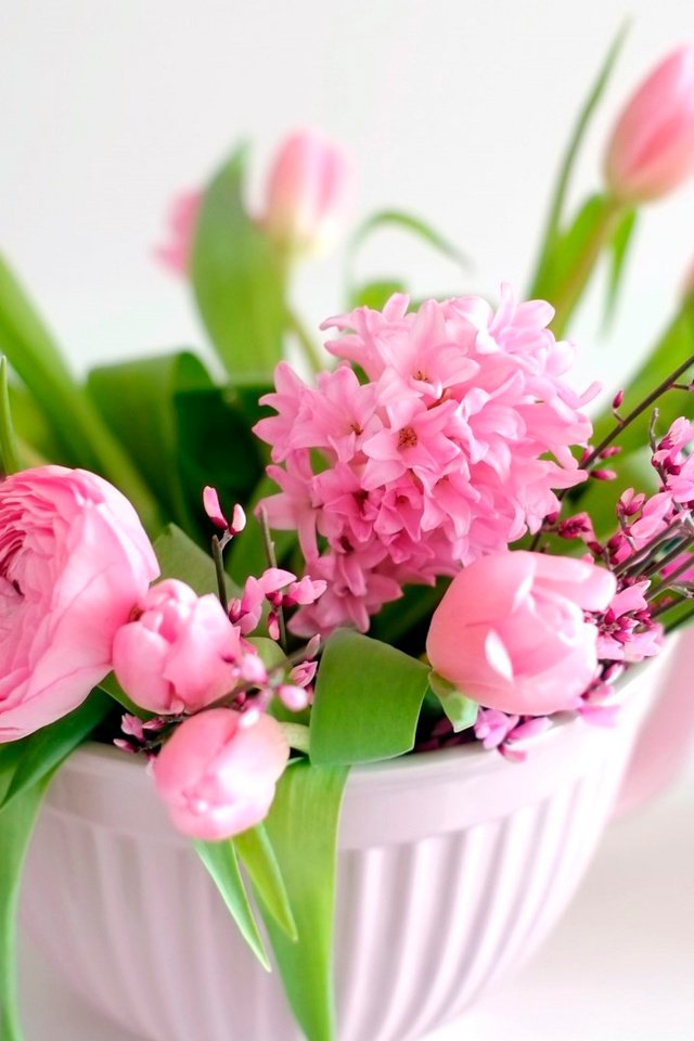 Обои цветы, букет, тюльпаны, розовые, ваза, пионы, flowers, bouquet, tulips, pink, vase, peonies разрешение 1920x1080 Загрузить