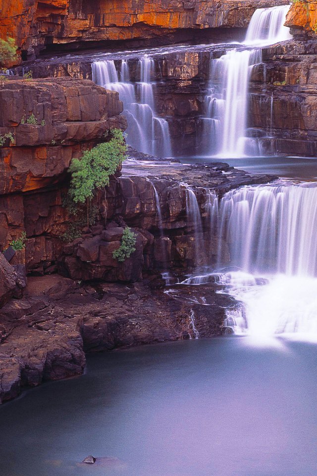 Обои река, скалы, природа, пейзаж, скала, водопад, австралия, кустарники, river, rocks, nature, landscape, rock, waterfall, australia, shrubs разрешение 2880x1800 Загрузить