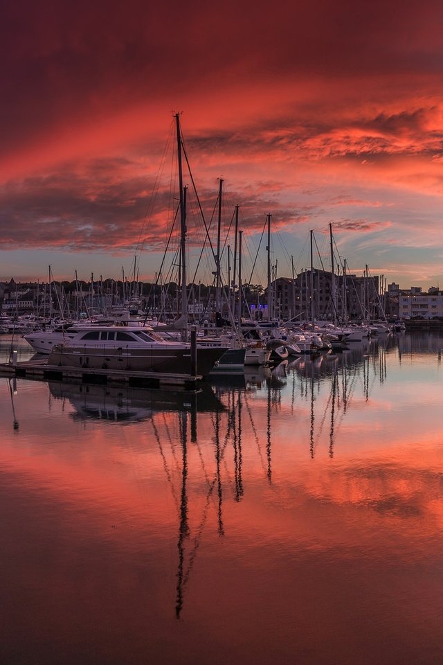 Обои лодка, англия, яхта, зарево, гавань, плимут, boat, england, yacht, glow, harbour, plymouth разрешение 2048x1108 Загрузить