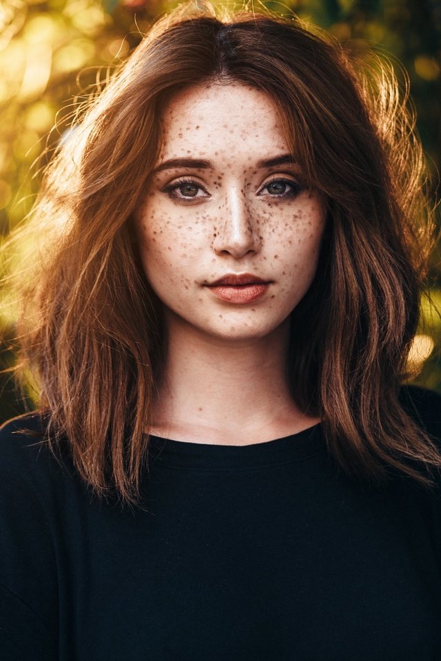 Обои девушка, взгляд, волосы, лицо, веснушки, felix barjou, girl, look, hair, face, freckles разрешение 2048x1366 Загрузить