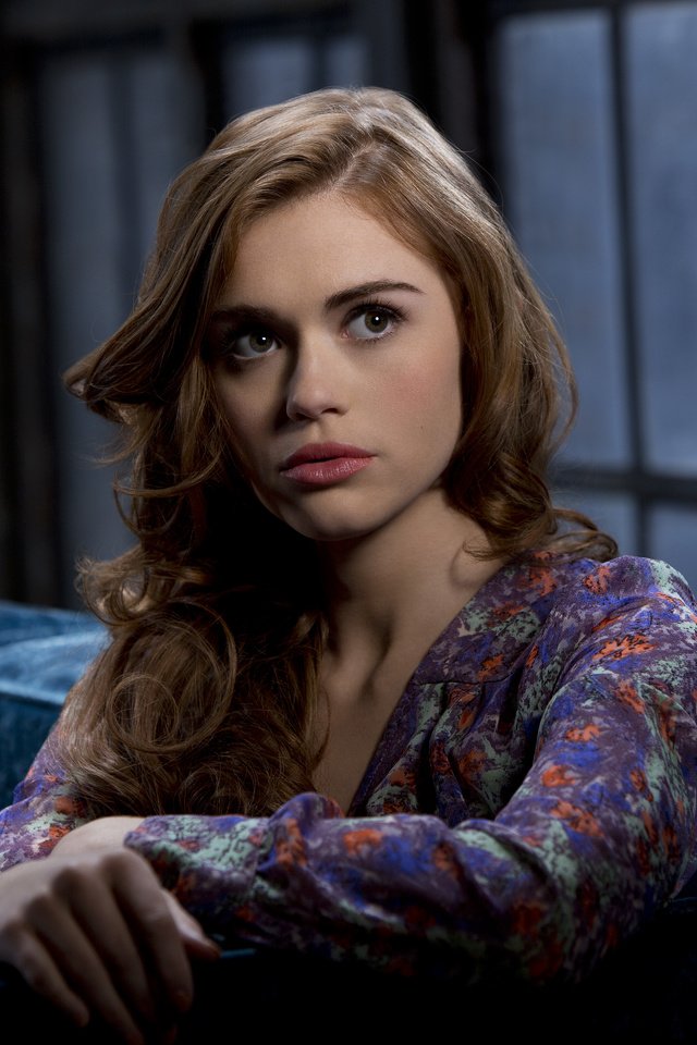 Обои девушка, взгляд, модель, лицо, актриса, холлэнд роден, girl, look, model, face, actress, holland roden разрешение 5760x3840 Загрузить