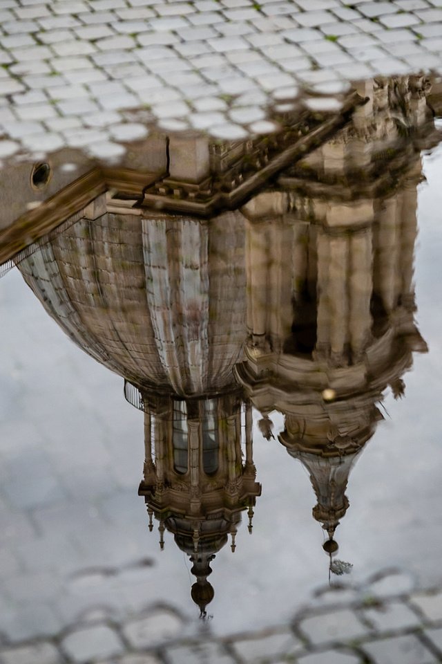 Обои отражение, собор, италия, рим, лужа, reflection, cathedral, italy, rome, puddle разрешение 1920x1200 Загрузить