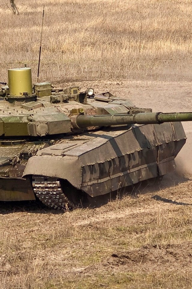 Обои украина, основной, боевой танк, т-84м оплот, ukraine, main, battle tank, t-84m oplot разрешение 2572x1584 Загрузить