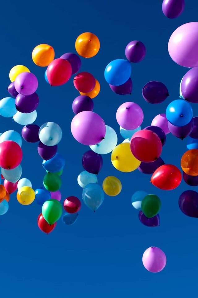 Обои небо, шары, разноцветные, воздушные шарики, the sky, balls, colorful, balloons разрешение 2880x1800 Загрузить