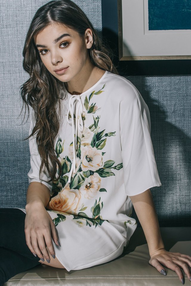 Обои девушка, redeye, взгляд, волосы, лицо, актриса, певица, фотосессия, hailee steinfeld, хейли стайнфелд, haley steinfeld, girl, look, hair, face, actress, singer, photoshoot разрешение 5760x3840 Загрузить