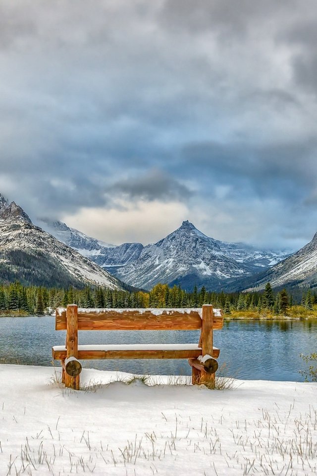 Обои небо, облака, деревья, озеро, горы, скамья, the sky, clouds, trees, lake, mountains, bench разрешение 1920x1282 Загрузить