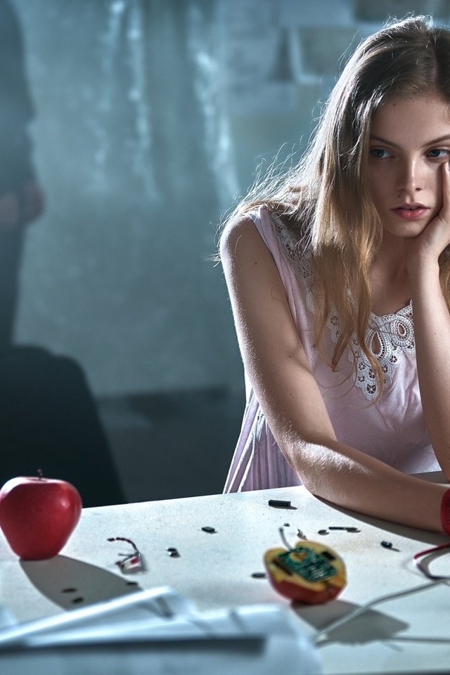 Обои девушка, взгляд, стол, яблоко, две, girl, look, table, apple, two разрешение 1920x1200 Загрузить