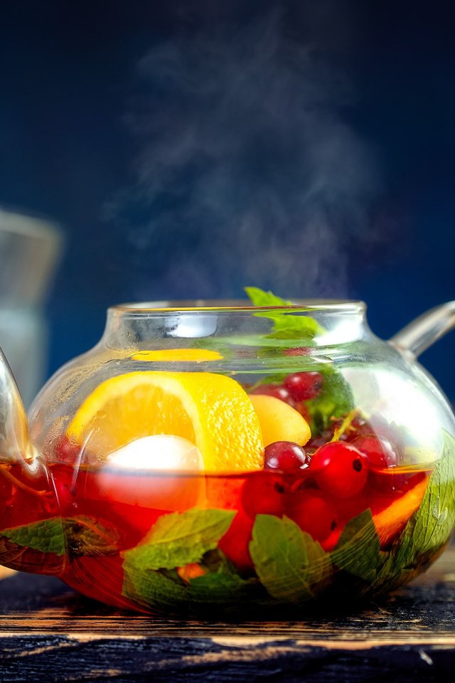 Обои мята, фрукты, лимон, чай, чайник, mint, fruit, lemon, tea, kettle разрешение 2112x1188 Загрузить