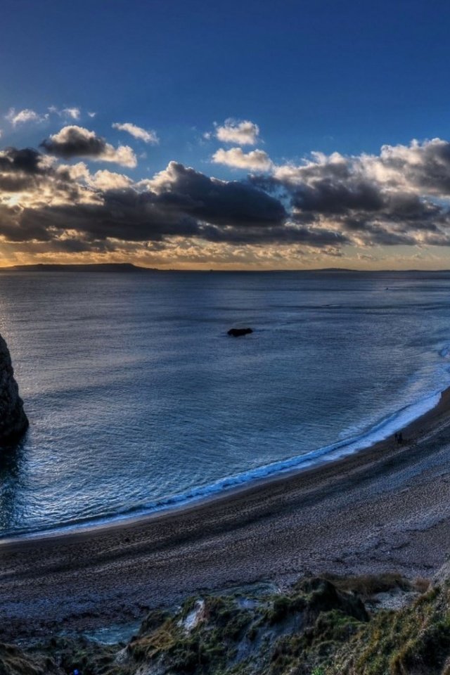 Обои небо, скалы, берег, море, пляж, the sky, rocks, shore, sea, beach разрешение 2625x1600 Загрузить