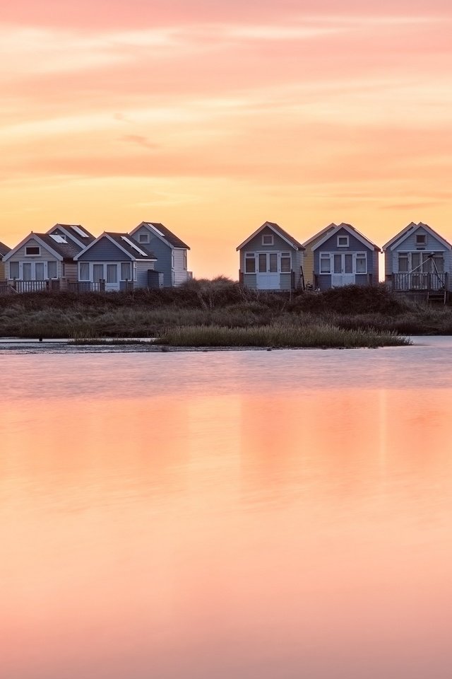 Обои берег, закат, домики, shore, sunset, houses разрешение 3840x2160 Загрузить
