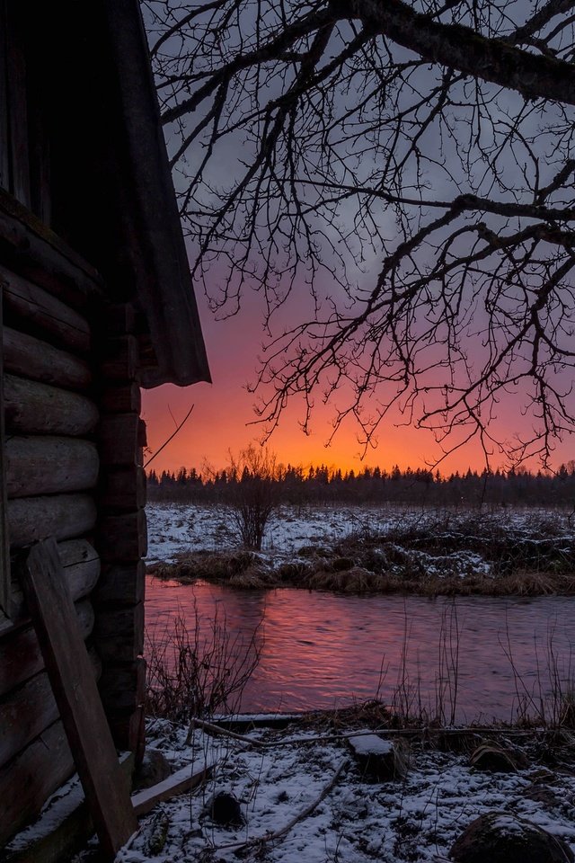 Обои деревья, вода, природа, закат, зима, пейзаж, дом, trees, water, nature, sunset, winter, landscape, house разрешение 2200x1442 Загрузить