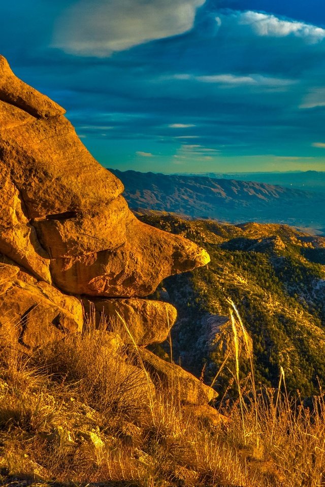 Обои облака, горы, скалы, сша, аризона, clouds, mountains, rocks, usa, az разрешение 2047x1140 Загрузить