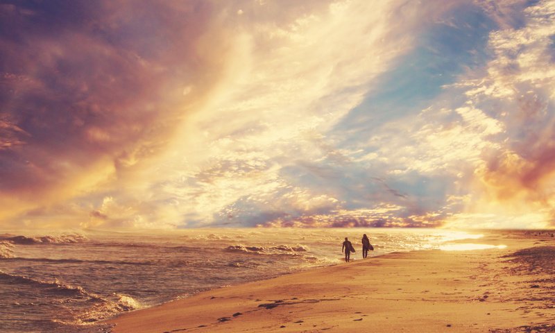 Обои небо, прогулка, берег, серфинг, волны, море, песок, пляж, люди, горизонт, the sky, walk, shore, surfing, wave, sea, sand, beach, people, horizon разрешение 2592x1944 Загрузить