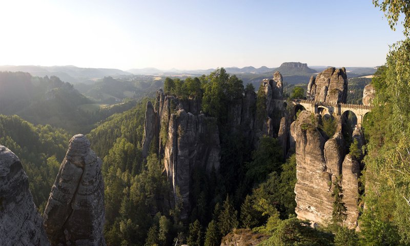 Обои скалы, природа, горизонт, мост, rocks, nature, horizon, bridge разрешение 2560x1600 Загрузить