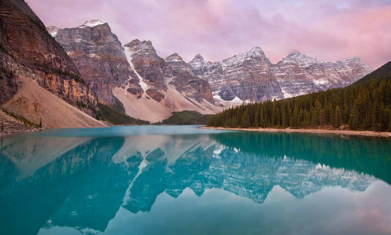 Обои небо, деревья, вода, озеро, река, горы, скалы, 17, the sky, trees, water, lake, river, mountains, rocks разрешение 1920x1200 Загрузить