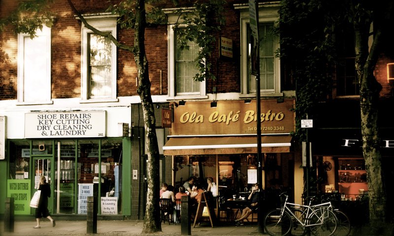 Обои лондон, кафе, улица, англия, on the shaftsbury, london, cafe, street, england разрешение 2560x1600 Загрузить