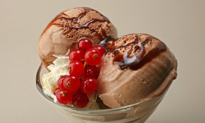 Обои мороженное, красная смородина, ice cream, red currant разрешение 1920x1200 Загрузить