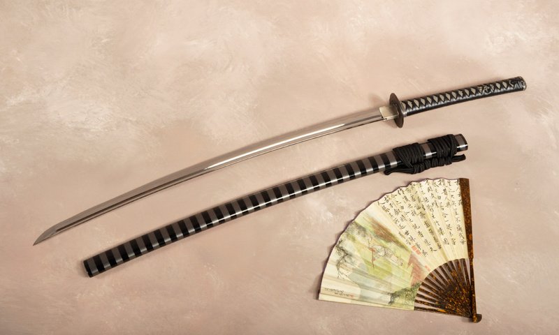 Обои меч, катана, ножны, веер, sword, katana, sheath, fan разрешение 4288x2848 Загрузить