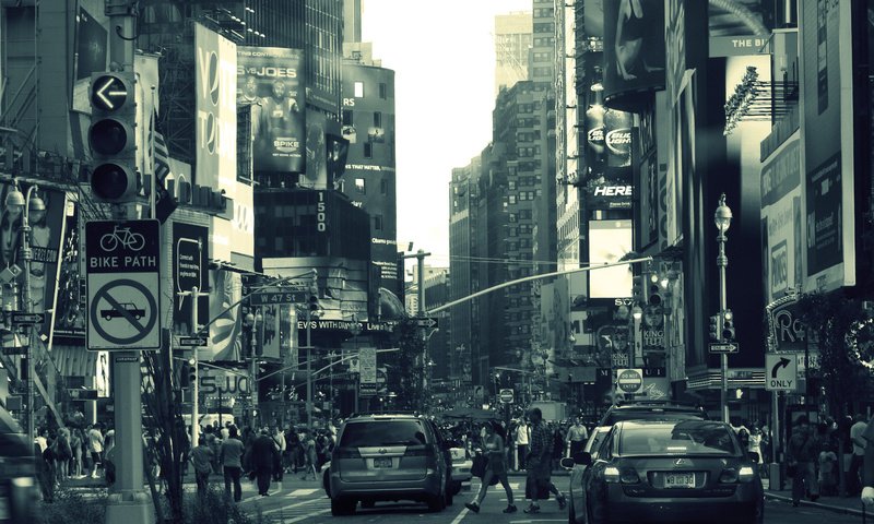 Обои люди, серый, нью-йорк, машины, здания, реклама, people, grey, new york, machine, building, advertising разрешение 3000x2250 Загрузить