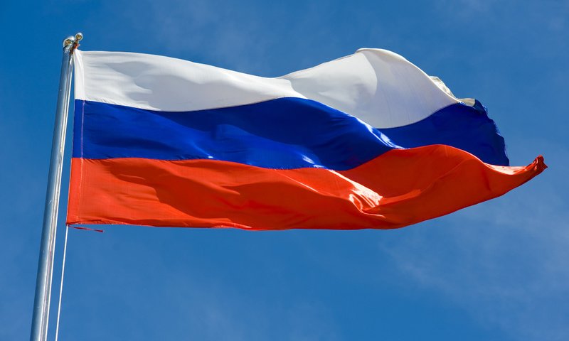 Обои небо, россия, флаг, the sky, russia, flag разрешение 3000x1996 Загрузить