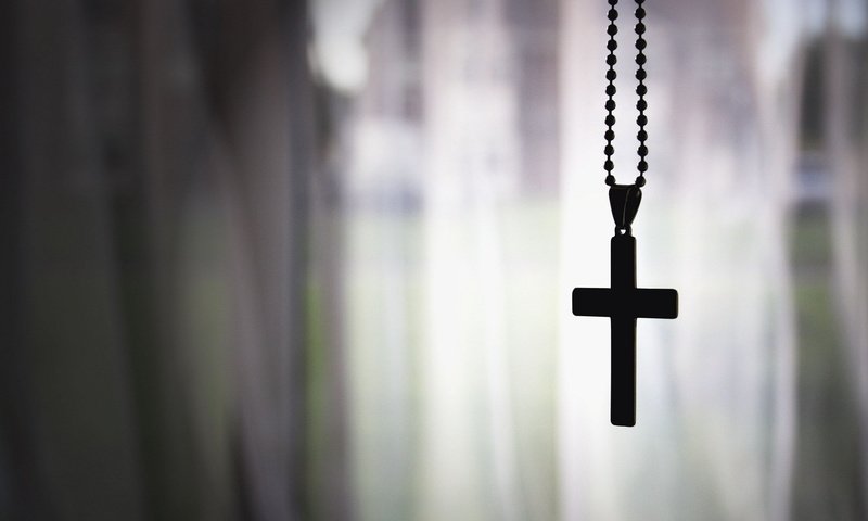 Обои фон, бог, крестик, цепочка, вера, background, god, cross, chain, faith разрешение 1920x1200 Загрузить