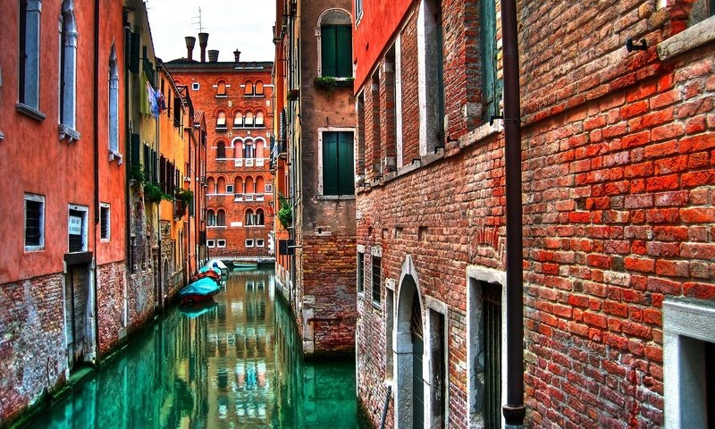 Обои вода, венеция, стена, дома, италия, кирпич, каналы, water, venice, wall, home, italy, brick, channels разрешение 1920x1200 Загрузить