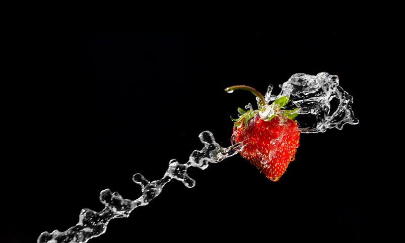 Обои вода, качество, клубника, water, quality, strawberry разрешение 3200x2400 Загрузить