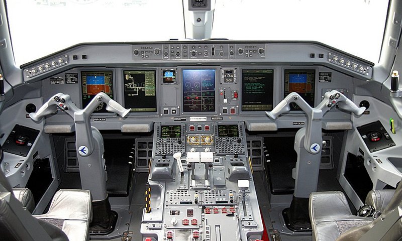 Обои самолет, кабина, монитор, панель, штурвал, the plane, cabin, monitor, panel, the wheel разрешение 1920x1200 Загрузить